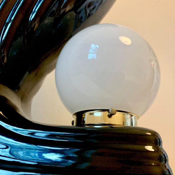 Mid Century Art Deco Wave Lamp in Black Glazed Ceramic - Picture 8 of 8